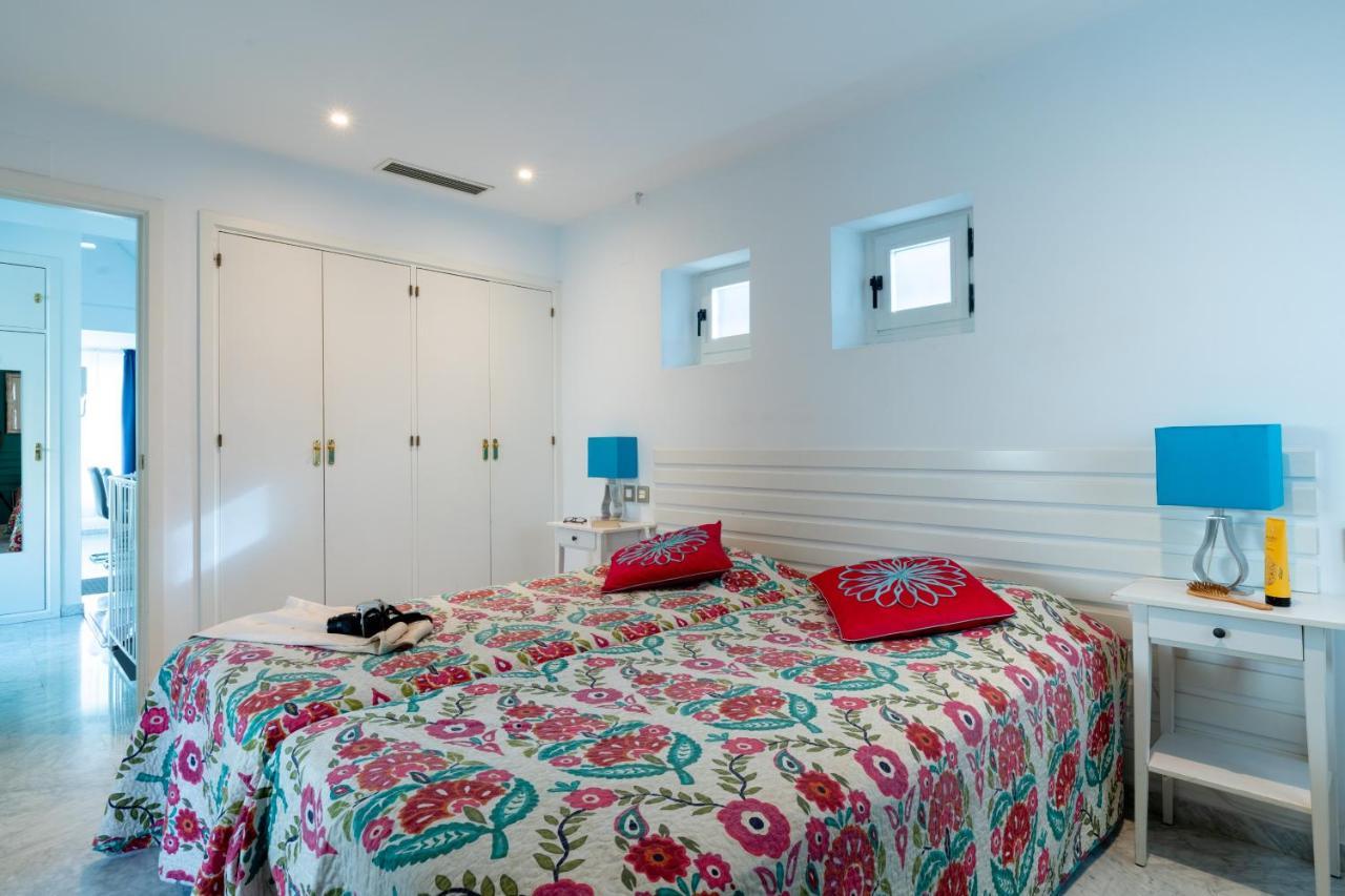 Sevilla Central Suites Apartamentos Puerta Jerez Kültér fotó