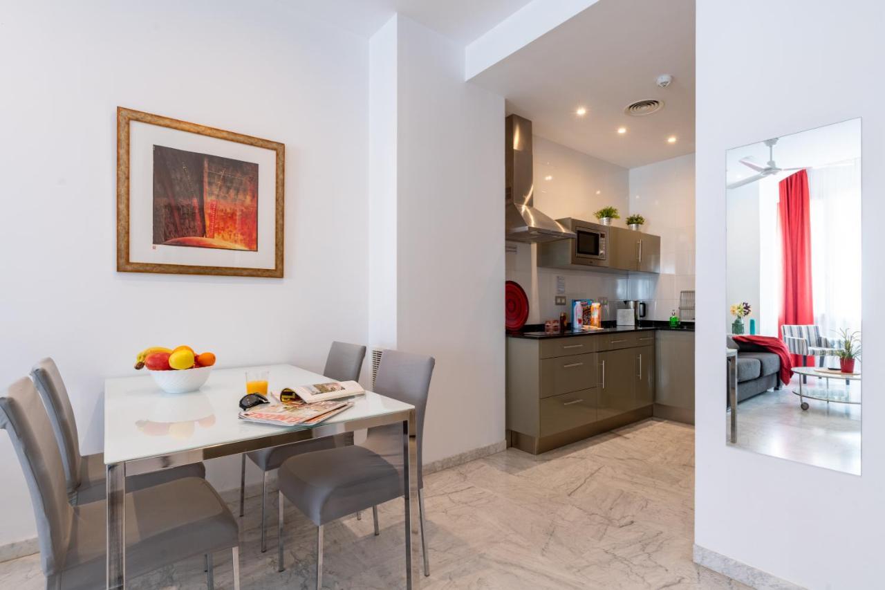 Sevilla Central Suites Apartamentos Puerta Jerez Kültér fotó
